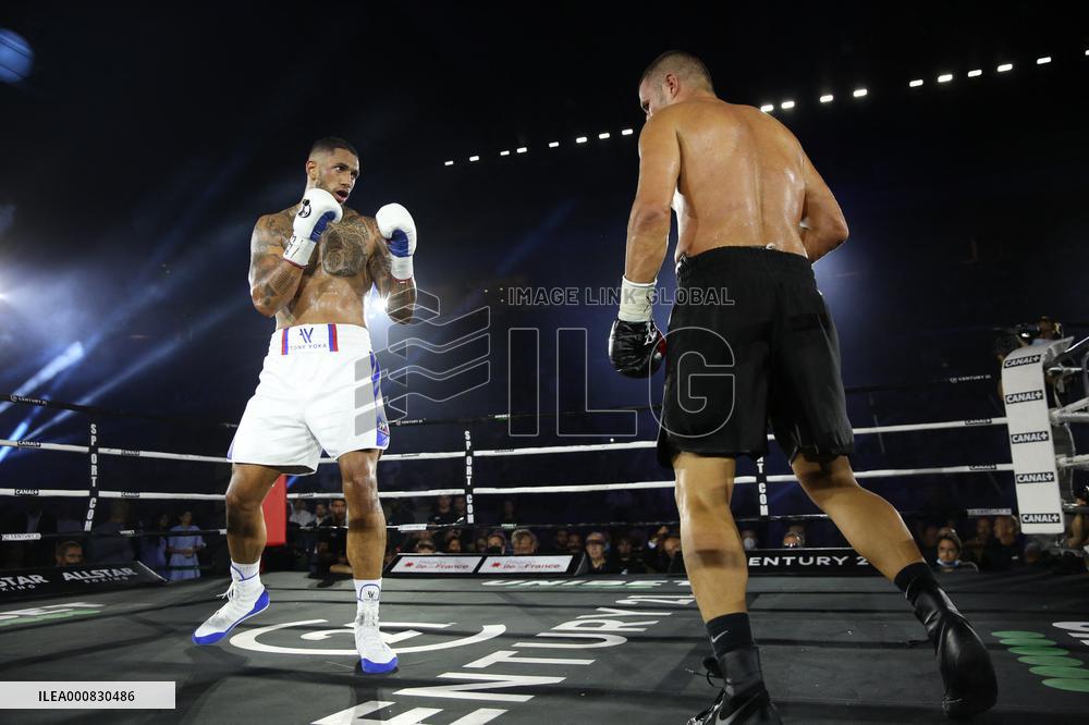 La Conquete Boxing Match - Paris