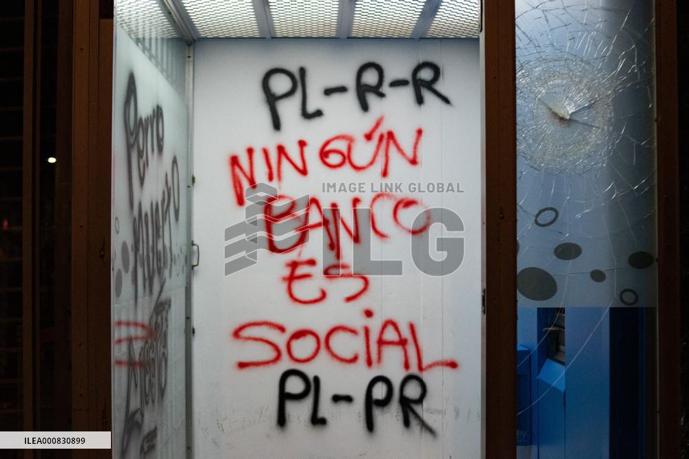 Protest One Year After Murder By Police Of Javier Ordonez - Bogota