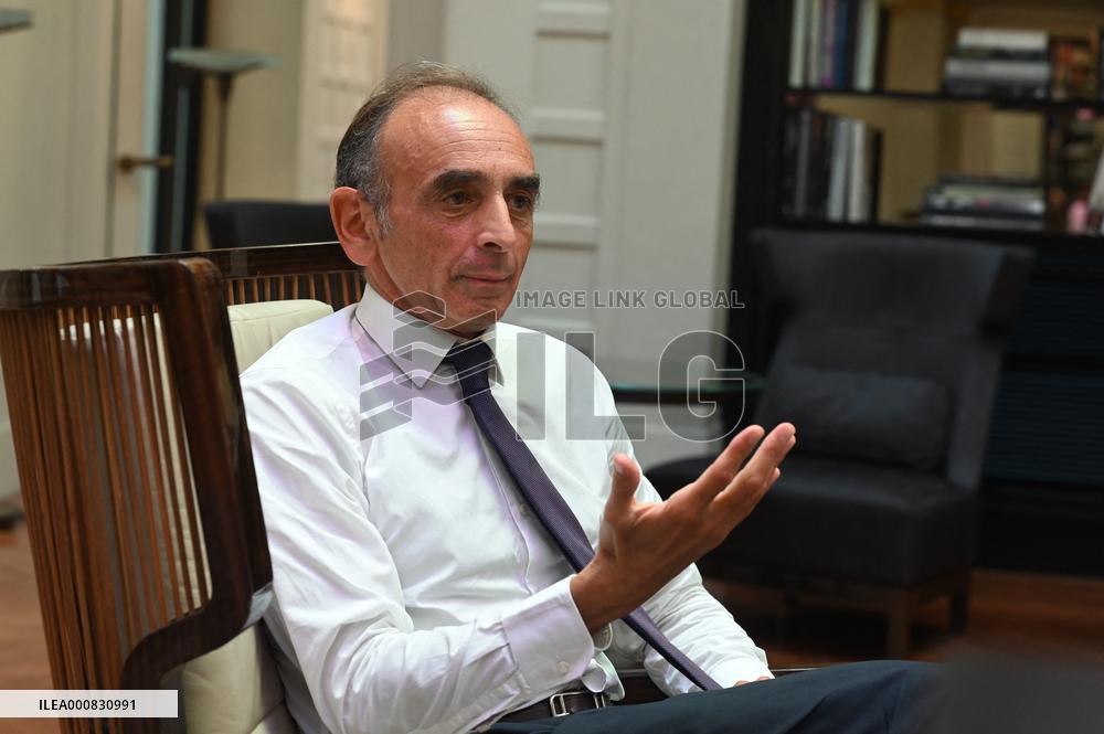 Eric Zemmour Portrait - Paris