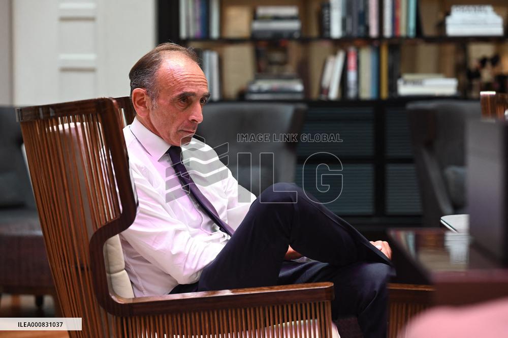 Eric Zemmour Portrait - Paris