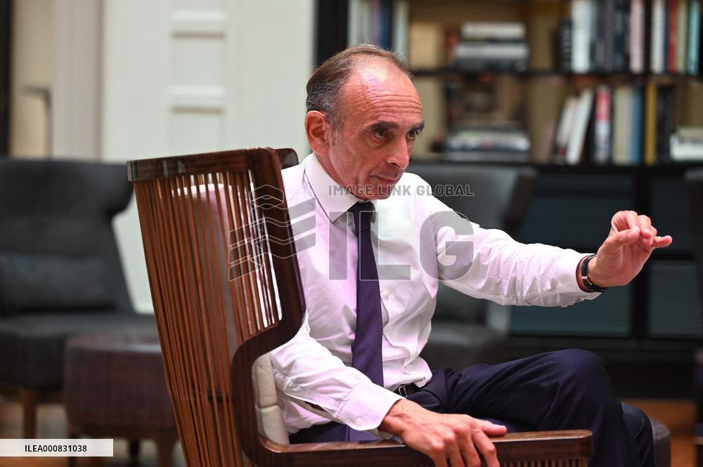 Eric Zemmour Portrait - Paris
