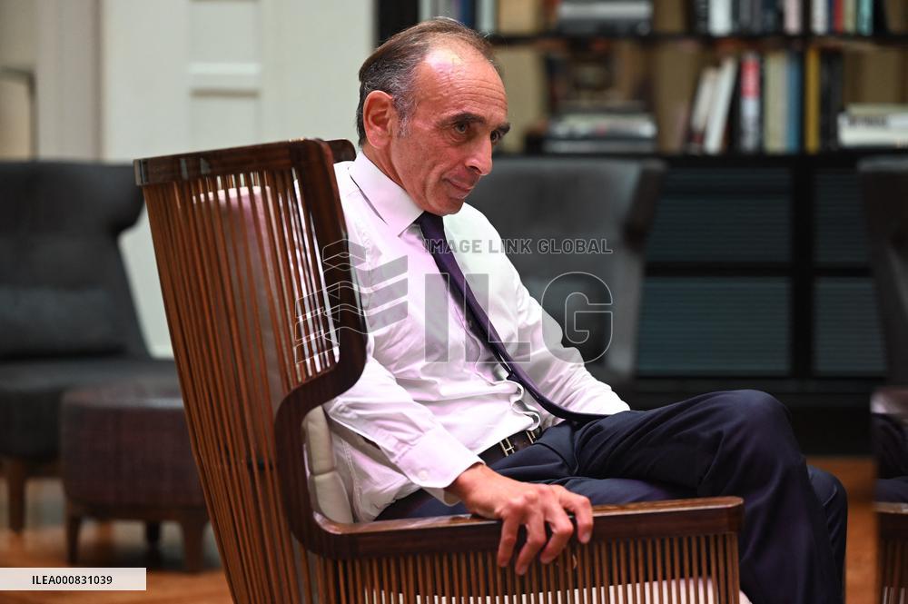 Eric Zemmour Portrait - Paris