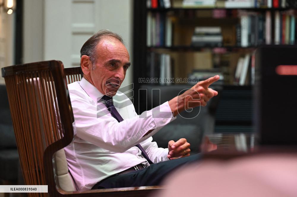 Eric Zemmour Portrait - Paris