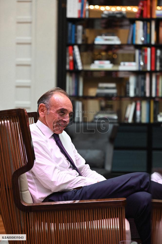 Eric Zemmour Portrait - Paris
