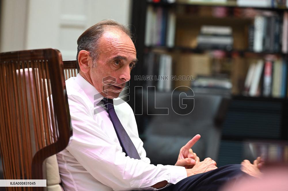Eric Zemmour Portrait - Paris
