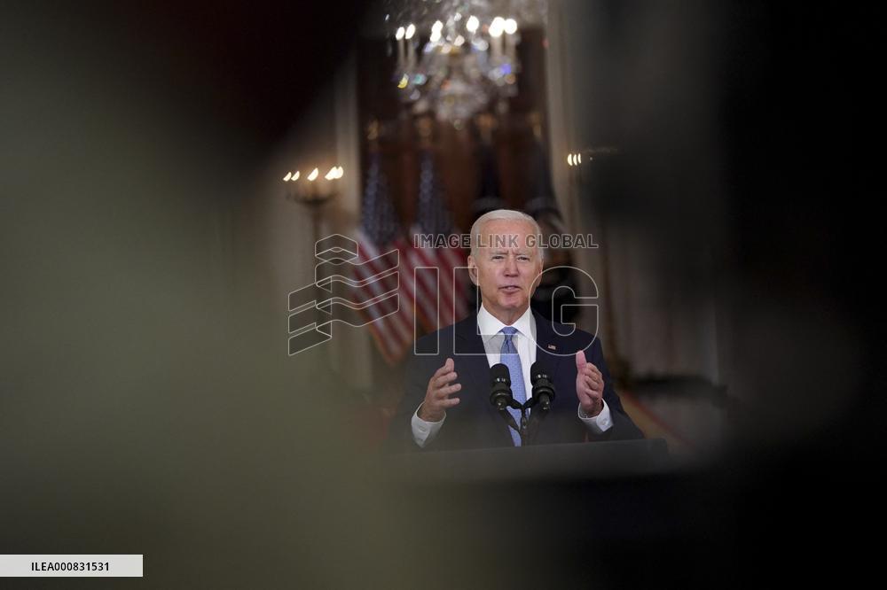 President Biden Defends Afghan Exit - Washington