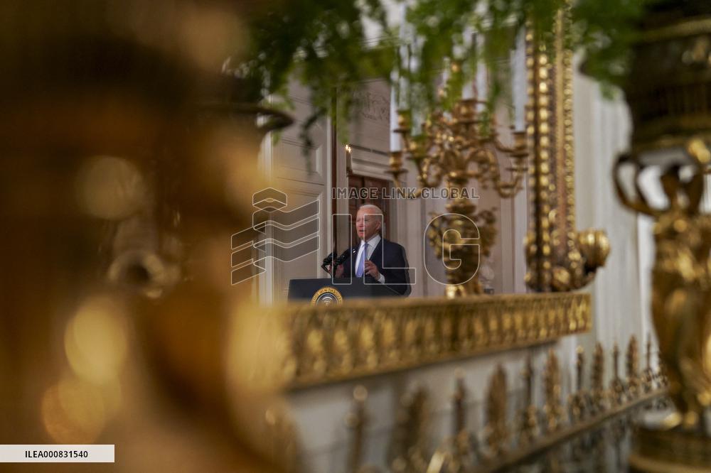 President Biden Defends Afghan Exit - Washington