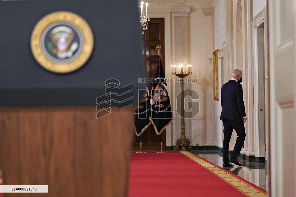 President Biden Defends Afghan Exit - Washington