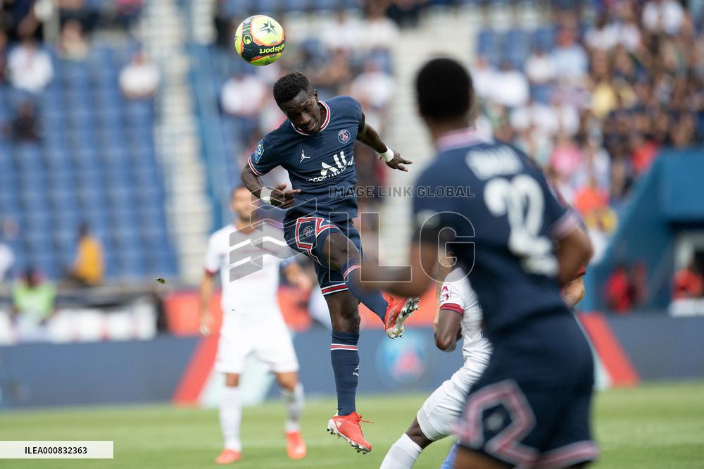 Ligue 1 - Paris Saint-Germain v Clermont - Paris