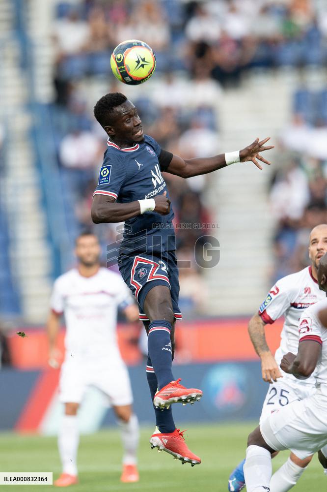 Ligue 1 - Paris Saint-Germain v Clermont - Paris