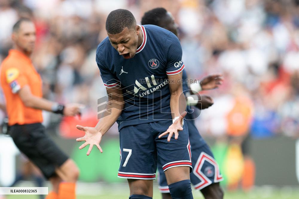 Ligue 1 - Paris Saint-Germain v Clermont - Paris