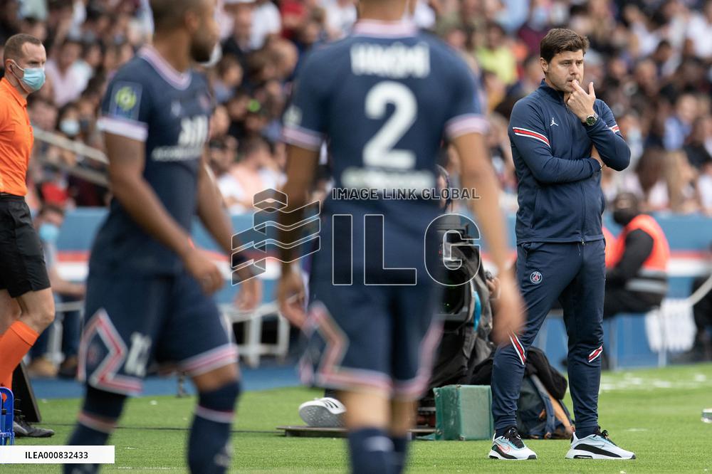 Ligue 1 - Paris Saint-Germain v Clermont - Paris