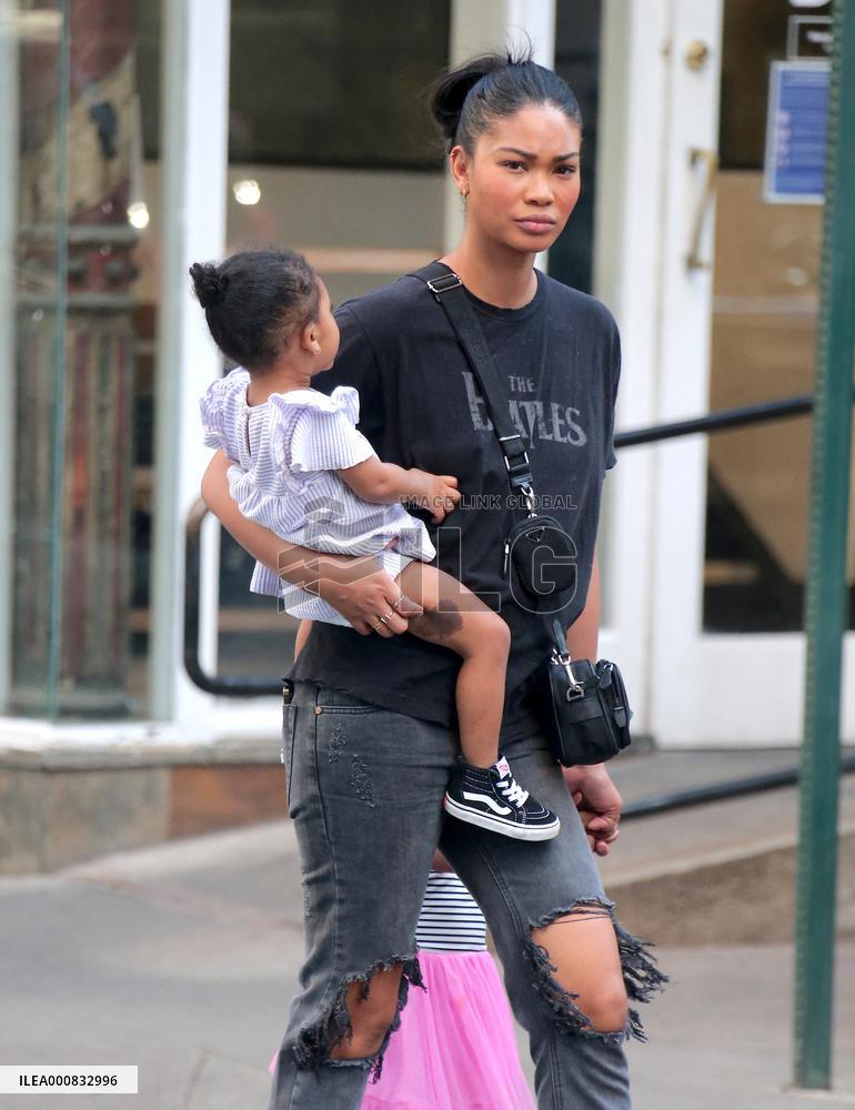 Chanel Iman And Kids Running Errands - NYC