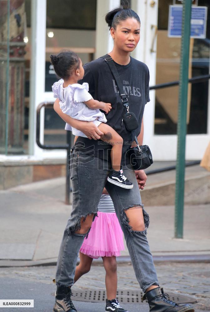 Chanel Iman And Kids Running Errands - NYC