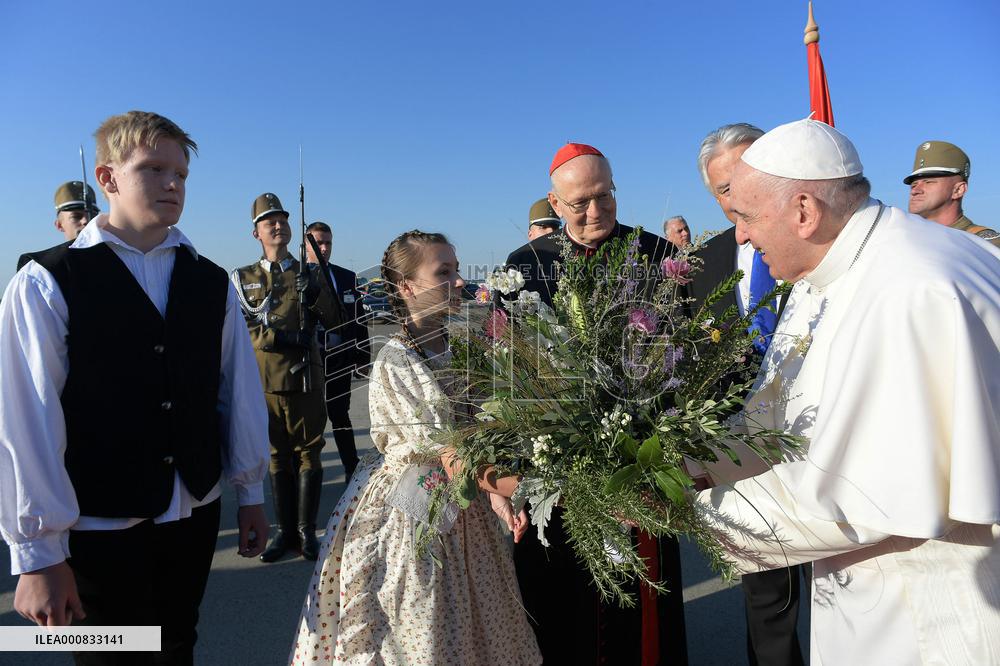 Pope Francis Touches Down In Budapest