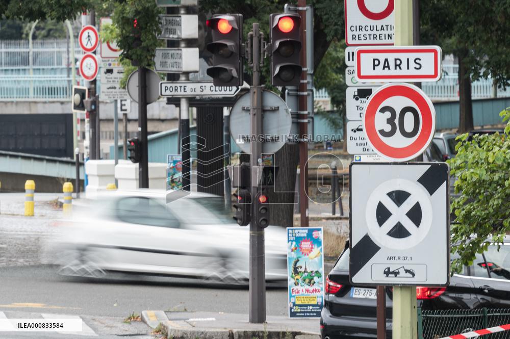 Illustration 30 kmph - Paris