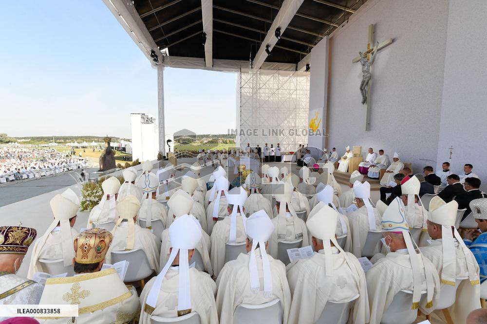 Pope Francis Celebrates An Open Air Mass - Slovakia