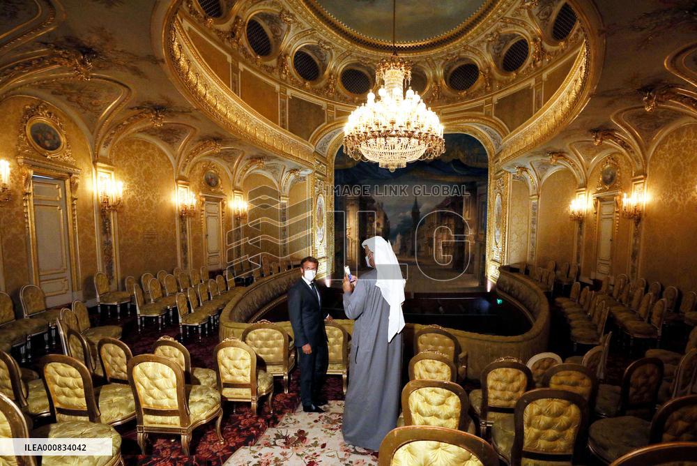 President Macron And Abu Dhabi Crown Prince Visit Chateau Theater - Fontainebleau