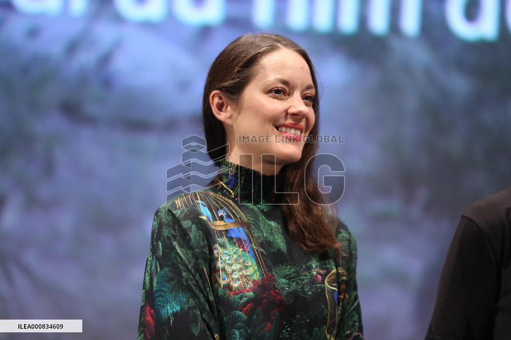 Exclusive - Marion Cotillard At Bigger than Us Premiere - Montreuil