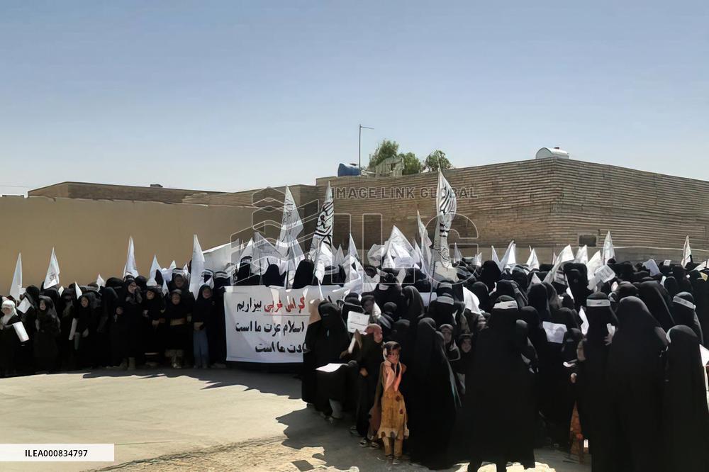 Pro Taliban Women March - Kabul