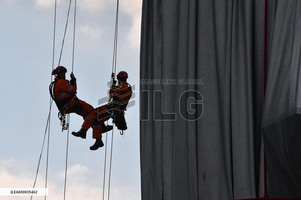 Wrapped Arc De Triomphe Before An Inauguration - Paris