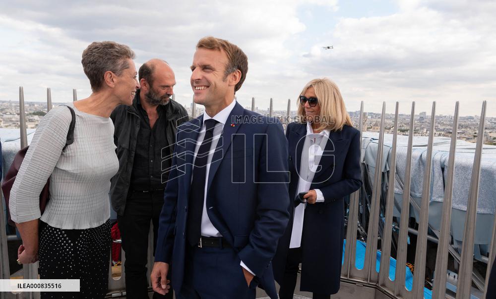 President Macron During Wrapped Arc De Triomphe Inauguration - Paris