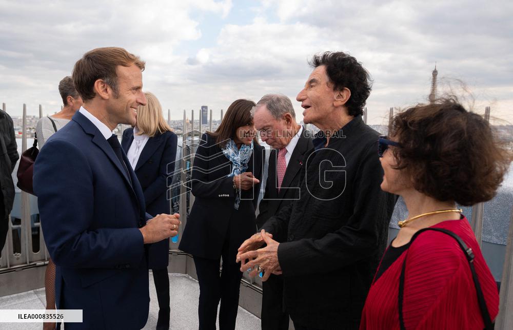 President Macron During Wrapped Arc De Triomphe Inauguration - Paris