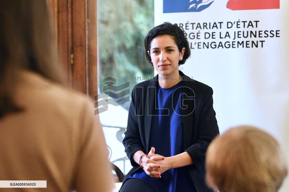 Sarah El Hairi And Young People Franco-German Office for Youth - Strasbourg