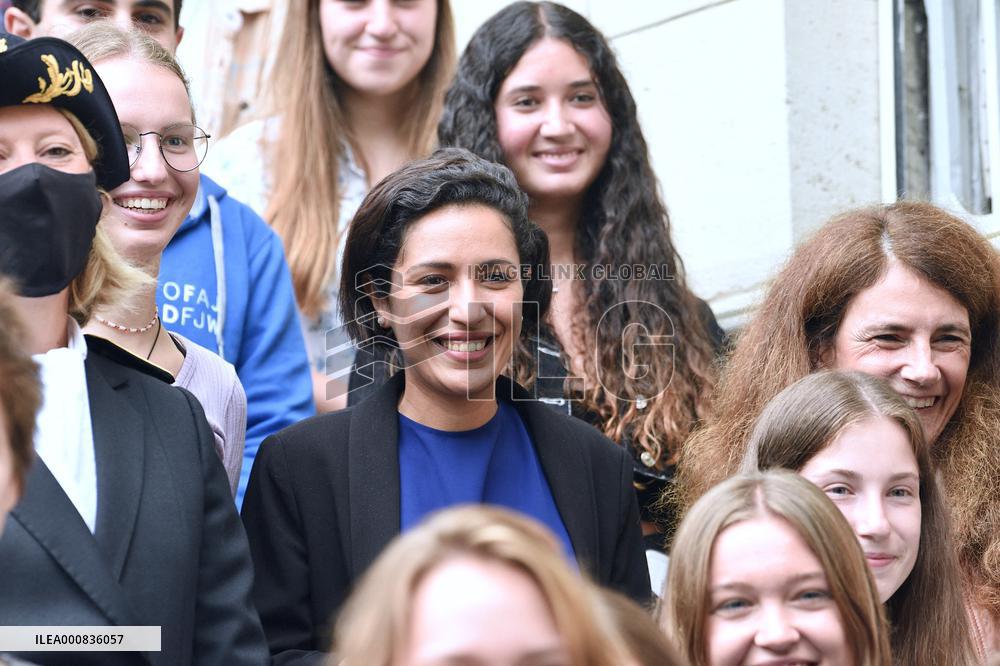Sarah El Hairi And Young People Franco-German Office for Youth - Strasbourg