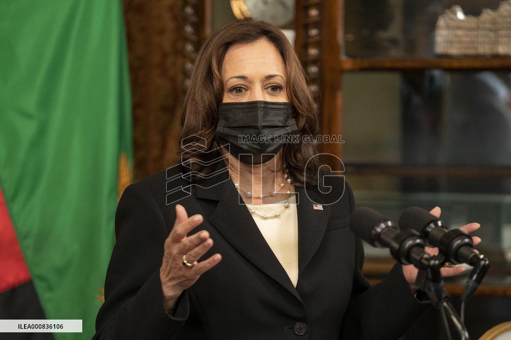 Vice President Kamala Harris meets Hakainde Hichilema of Zambia.