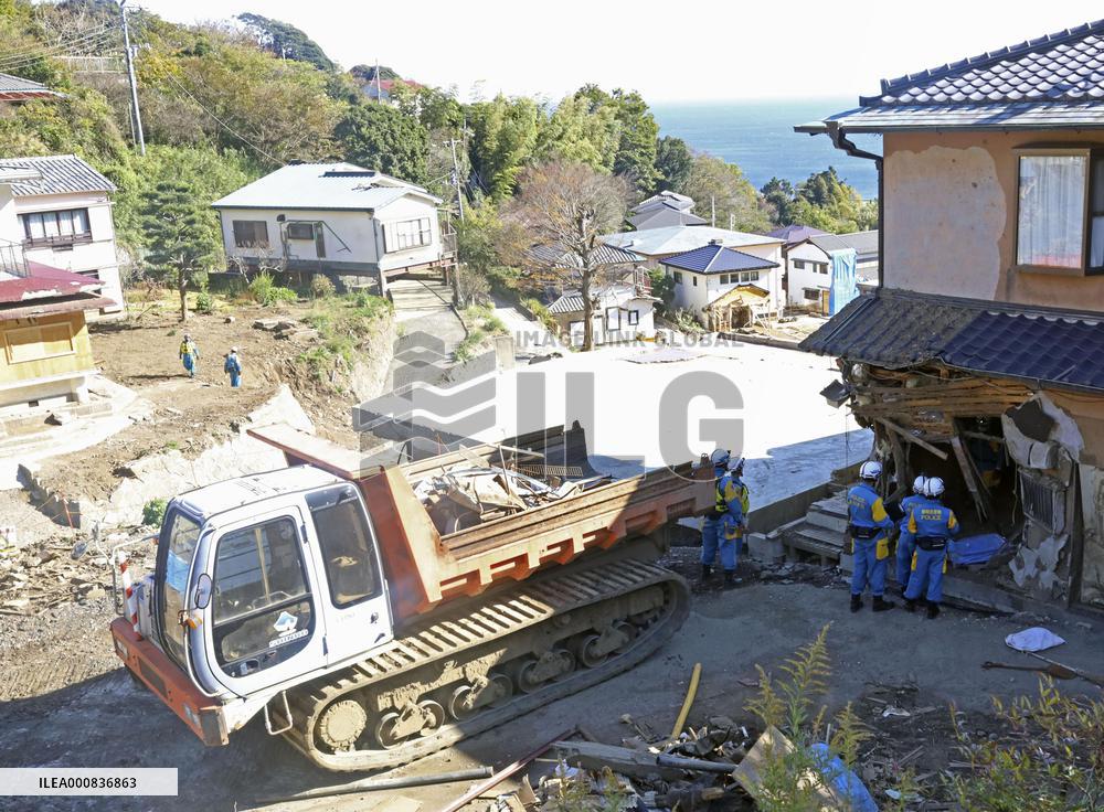 Search operation after huge mudslide in Atami, Japan