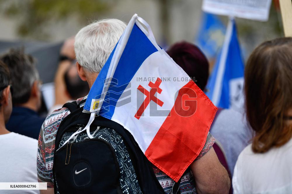 New Anti-Health Pass Rally called by Florian Philippot - Paris