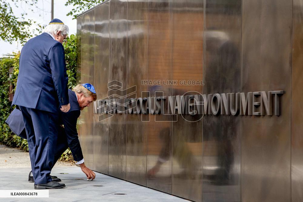 Dutch King unveils Holocaust name monument - Amsterdam