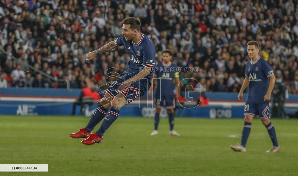 Ligue 1 - Paris Saint Germain v Olympique Lyonnais