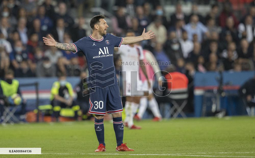 Ligue 1 - Paris Saint Germain v Olympique Lyonnais