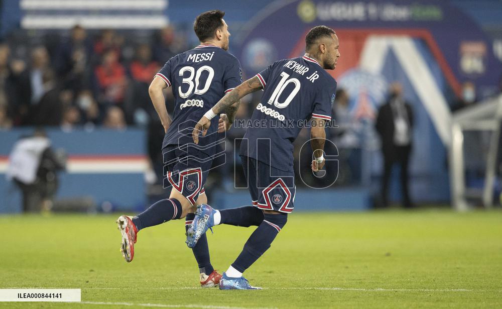 Ligue 1 - Paris Saint Germain v Olympique Lyonnais