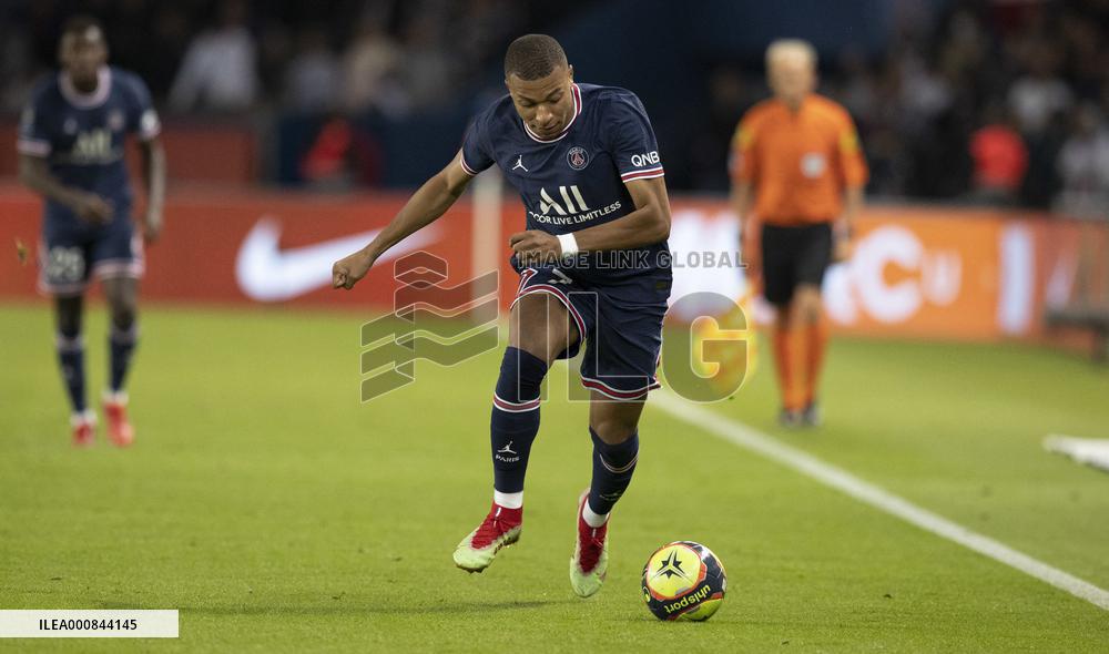 Ligue 1 - Paris Saint Germain v Olympique Lyonnais