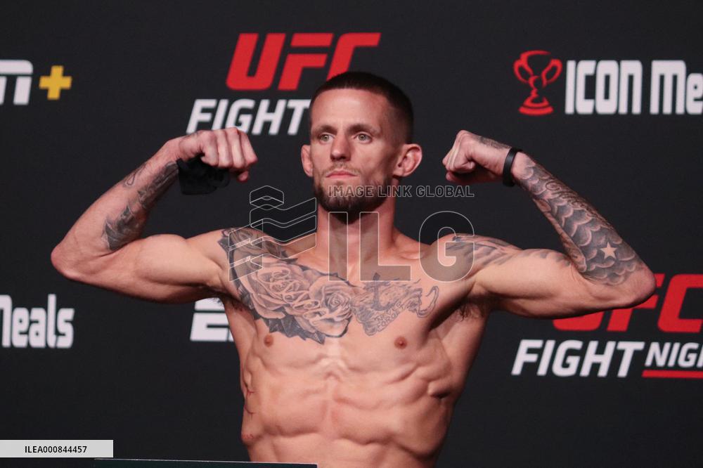 UFC Vegas 37: Smith v Spann Weigh-in - Las Vegas