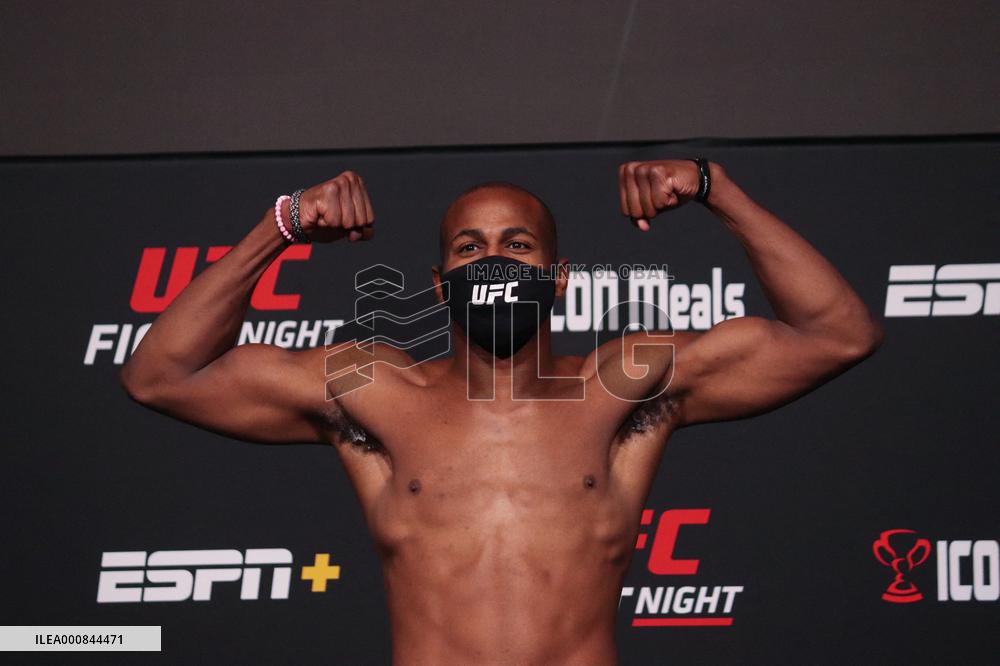 UFC Vegas 37: Smith v Spann Weigh-in - Las Vegas