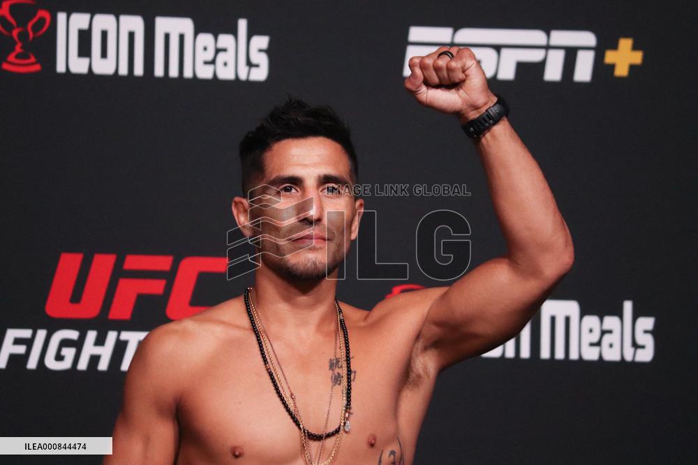 UFC Vegas 37: Smith v Spann Weigh-in - Las Vegas