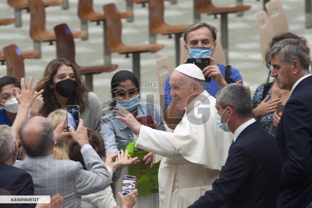 Pope Francis Weekly General Audience - Vatican