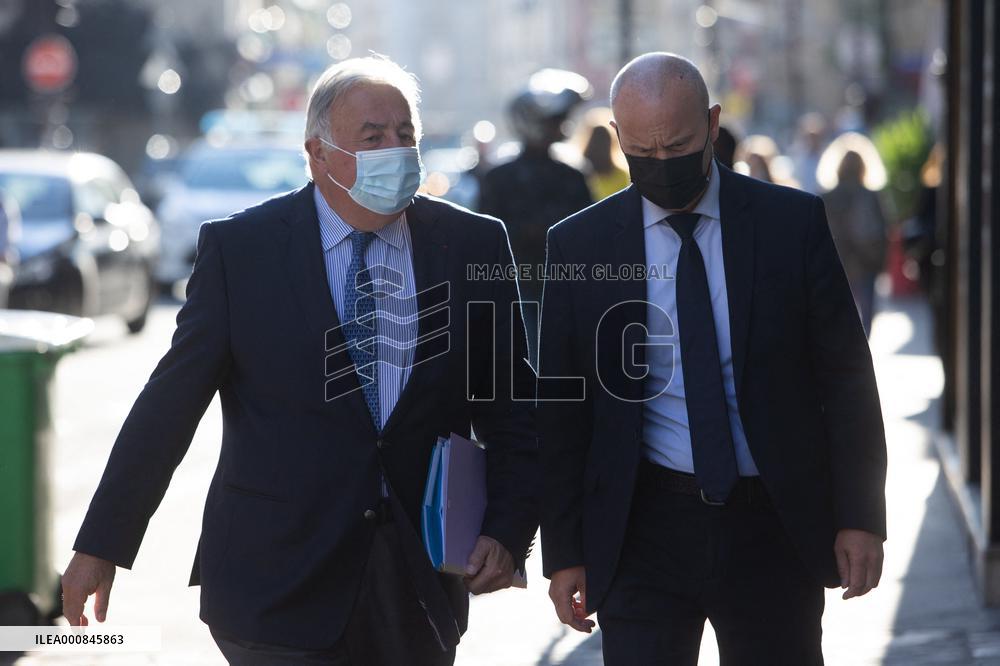Les Republicains meeting about the primary - Paris