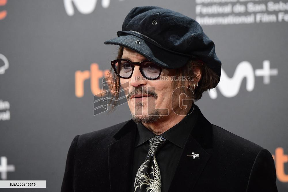 69th San Sebastian Film Festival - Johnny Depp Awarded