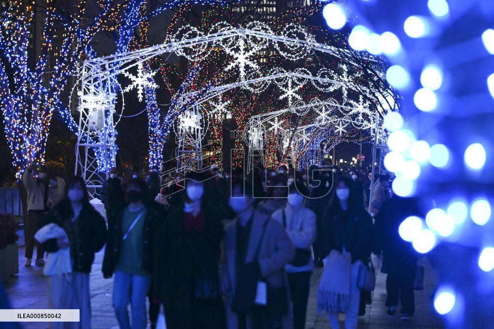 Christmas Eve in Osaka