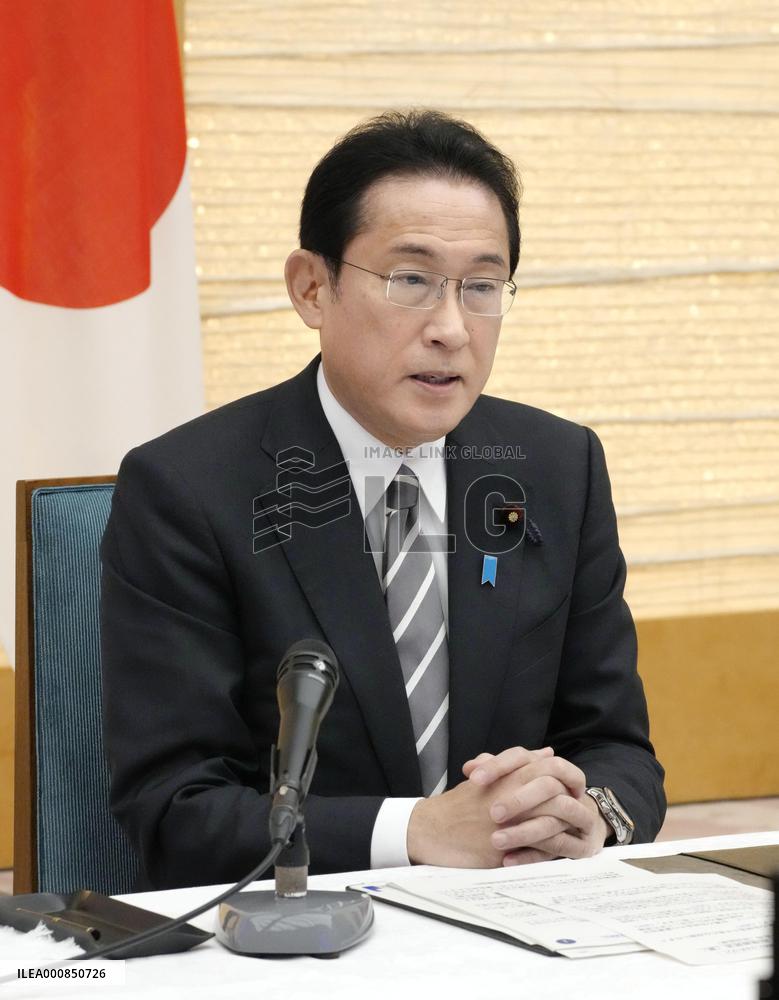 Japan, Australia sign defense cooperation pact