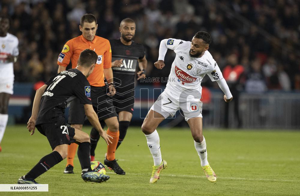 Ligue 1 - PSG v Angers