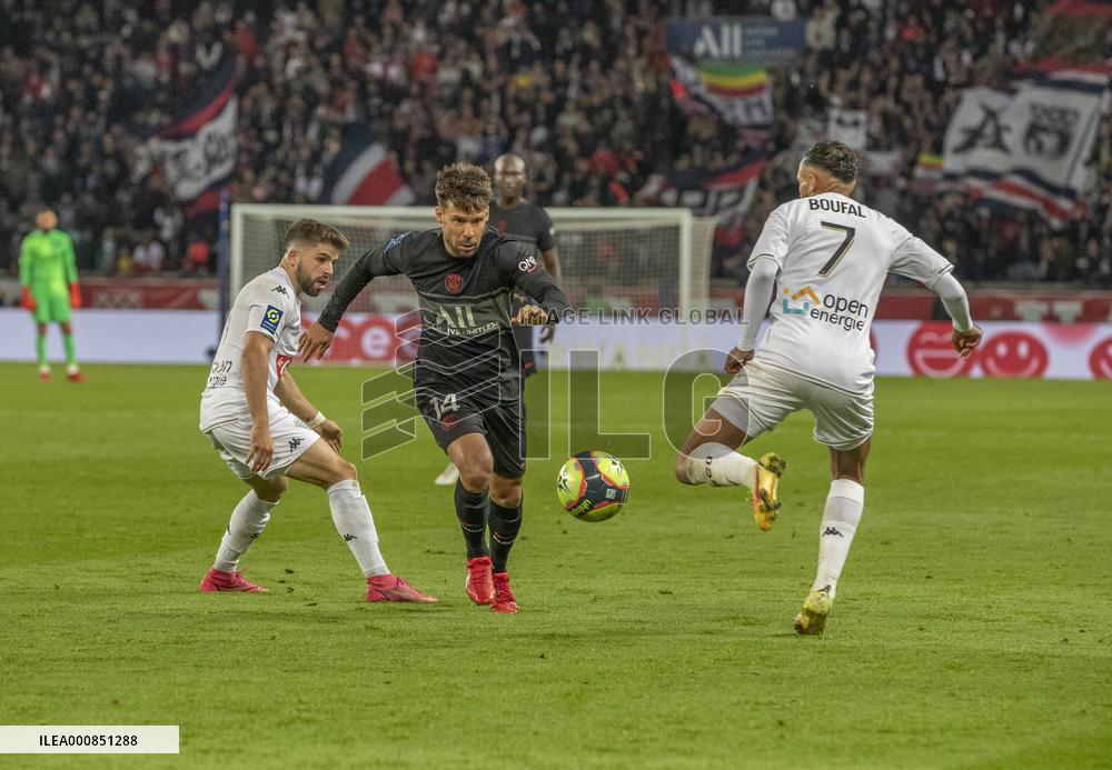 Ligue 1 - PSG v Angers