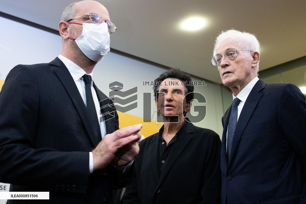 Unveiling of a memorial plaque at the Education ministry in tribute to Samuel Paty - Paris