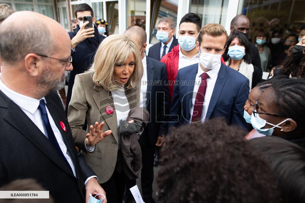 Brigitte Macron gives a dictation in support for the European Leukodystrophy Association - Boissy-Saint-Leger