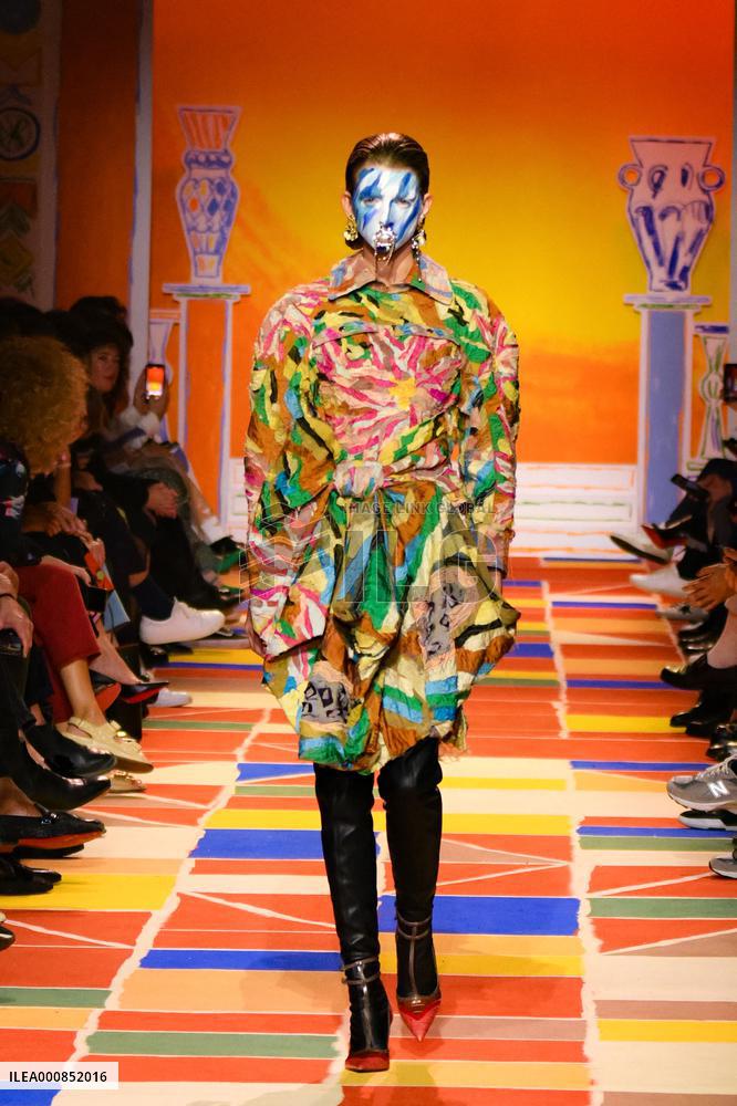 Heyres Fashion Festival - Adeline Rappaz Runway - Public Prize